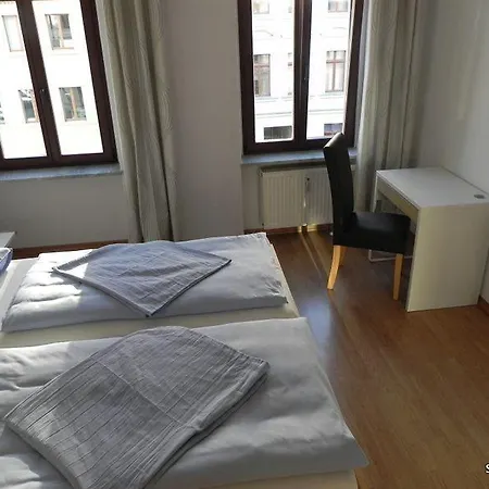 3-Zimmer-Apartment-Theater-I * Leipzig